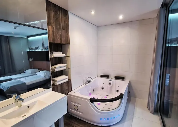 Malinowski Economy Hotel 3*